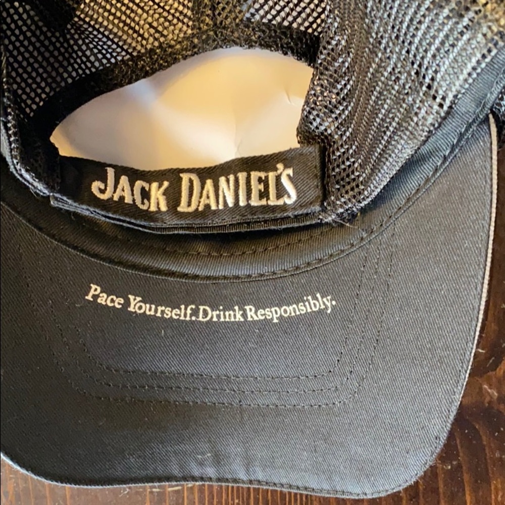 Hat - Picture 3 of 5